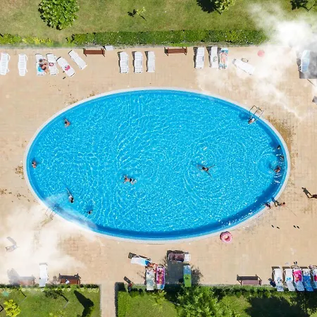 And Orchid Noks Апартаменты *