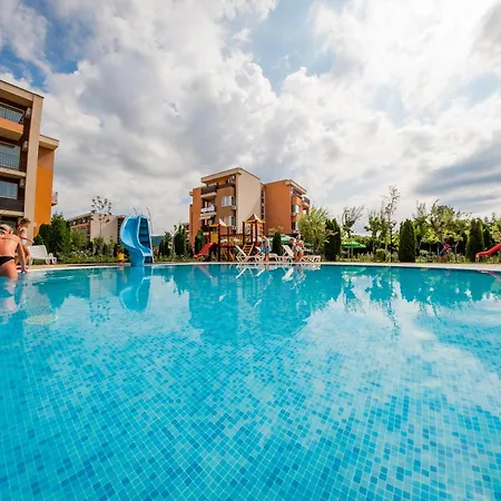 And Orchid Noks Апартаменты *