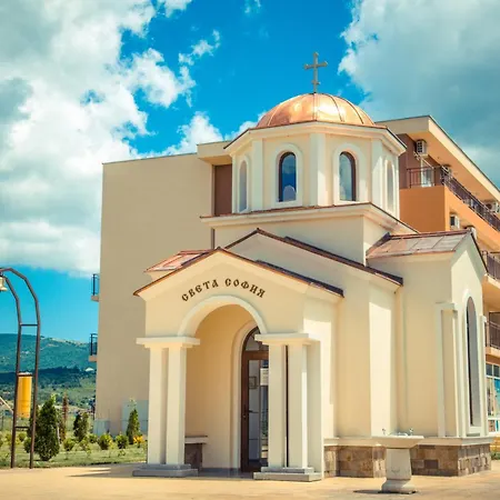 Апартаменты And Orchid Noks Солнечный берег